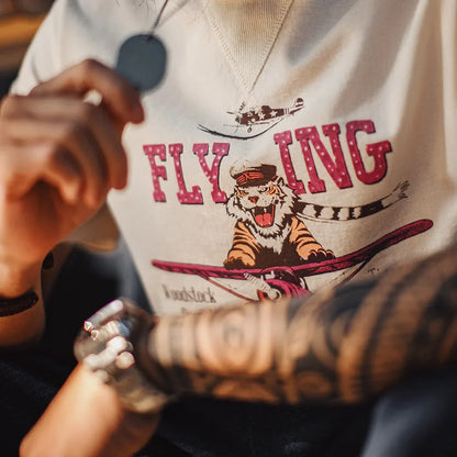 Thomas Hillas | Flying Tiger Grafik T-Shirt – Urban Streetwear mit Charakter