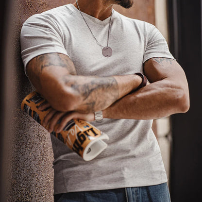 Thomas Hillas | Slim Fit V-Neck T-Shirt